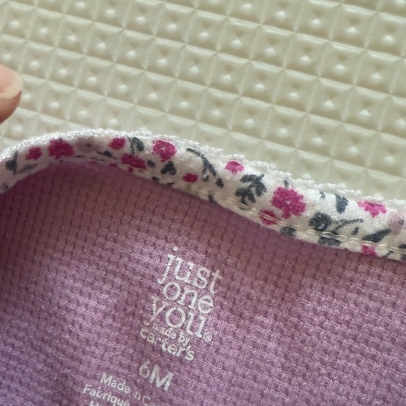 Carter’s|Baby girl waffle knit long sleeve footsie pajamas in lilac & bear print - Picture 4 of 4